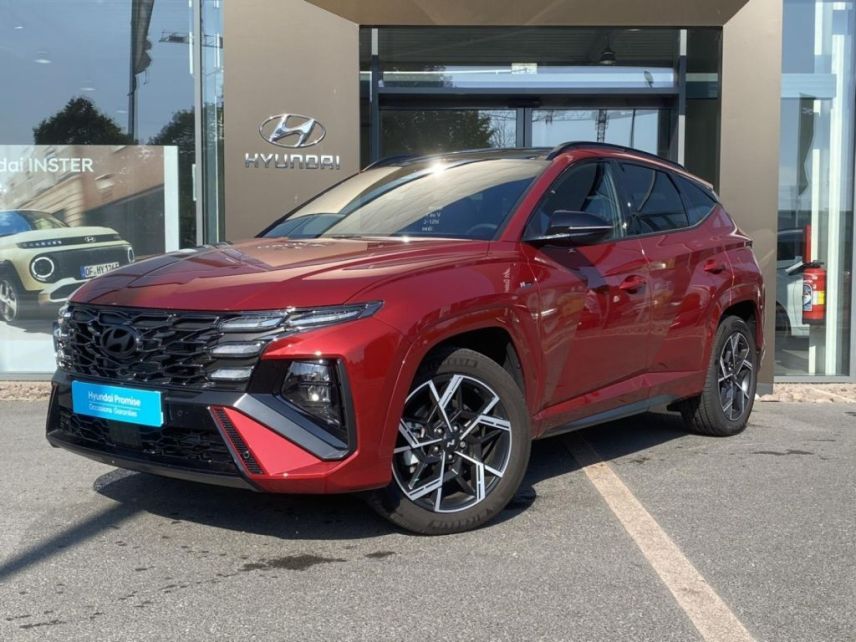 92250 : Hyundai Motor Company - HYUNDAI Tucson - Tucson - Ultimate Red Métal - Traction - Hybride : Essence/Electrique