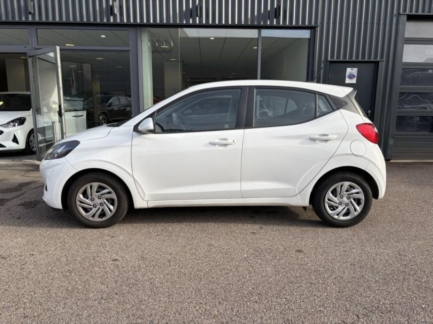 54520 : Hyundai Nancy - Théobald Automobiles - HYUNDAI i10 - i10 - Atlas White - Traction - Essence
