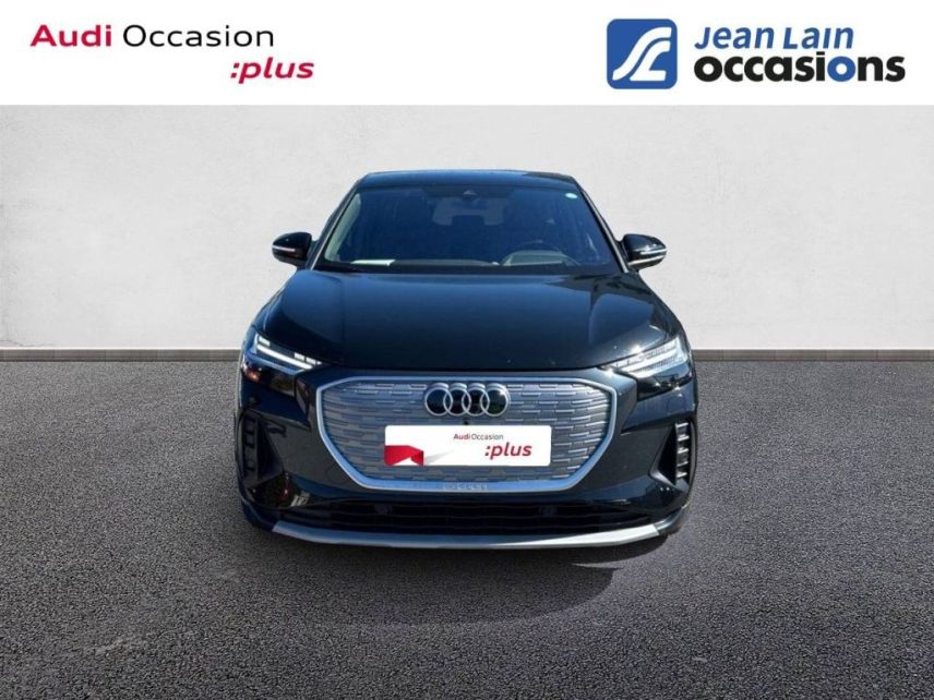 75010 : Hyundai Paris Nord - Goncourt Automobiles - AUDI Q4 E-TRON Avus - Q4 E-TRON - NOIR MYTHIC METALLISE - Automate à fonct. Continu - Courant électrique