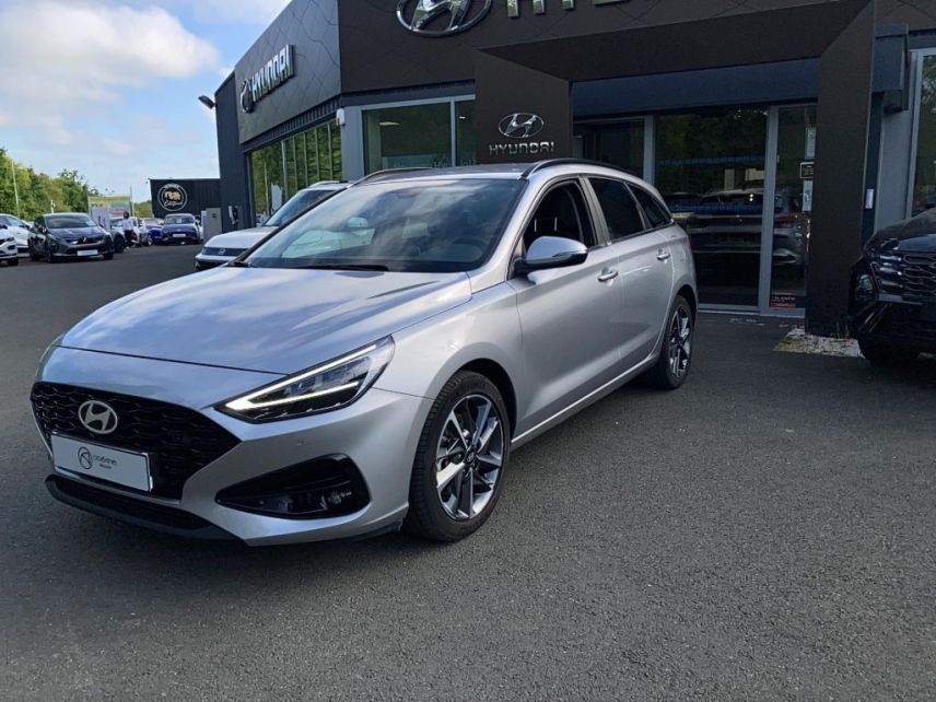 75010 : Hyundai Paris Nord - Goncourt Automobiles - HYUNDAI i30 SW Creative - i30 III - Gris - Boîte séquentielle - Essence sans plomb
