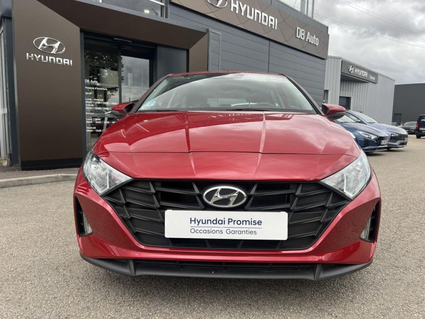 21300 : Hyundai Dijon - Privilège Automobiles - HYUNDAI i20 Initia - i20 III - dragon red - Boîte manuelle - Essence sans plomb
