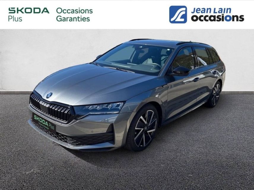 75010 : Hyundai Paris Nord - Goncourt Automobiles - SKODA OCTAVIA COMBI Sportline - OCTAVIA IV - GRIS GRAPHITE - Automate sequentiel - Essence sans plomb