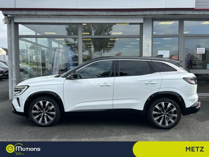 57200 : Hyundai Sarreguemines - Theobald Automobiles - RENAULT Austral - Austral - Blanc - Traction - Hybride : Essence/Electrique