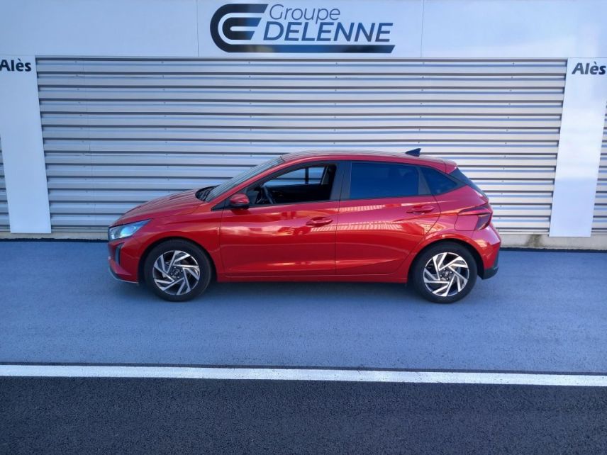 75010 : Hyundai Paris Nord - Goncourt Automobiles - HYUNDAI i20 Intuitive - i20 III - Rouge - Boîte manuelle - Essence sans plomb