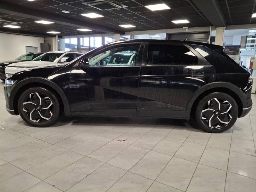 54520 : Hyundai Nancy - Théobald Automobiles - HYUNDAI Ioniq 5 - Ioniq 5 - Phantom Black Métal - Propulsion - Electrique