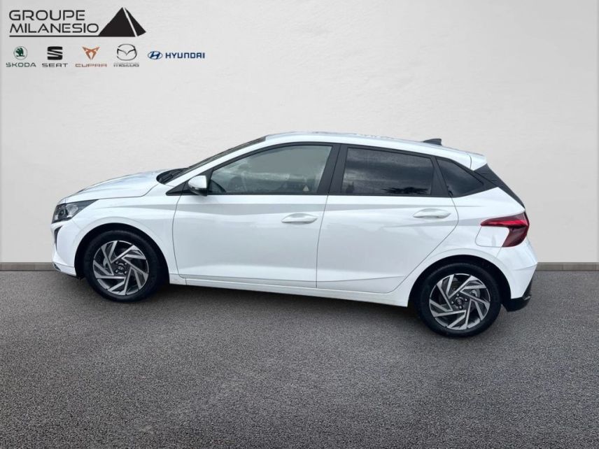 75010 : Hyundai Paris Nord - Goncourt Automobiles - HYUNDAI i20 Intuitive - i20 (08/2023) - ATLAS WHITE - Automate sequentiel - Essence sans plomb
