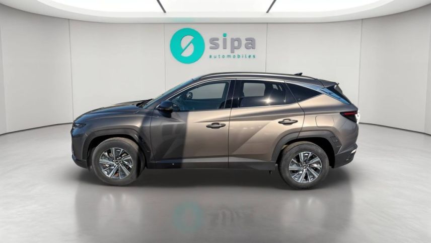 75010 : Hyundai Paris Nord - Goncourt Automobiles - HYUNDAI TUCSON Creative - TUCSON IV - Marron - Boîte automatique - Essence / Courant électrique