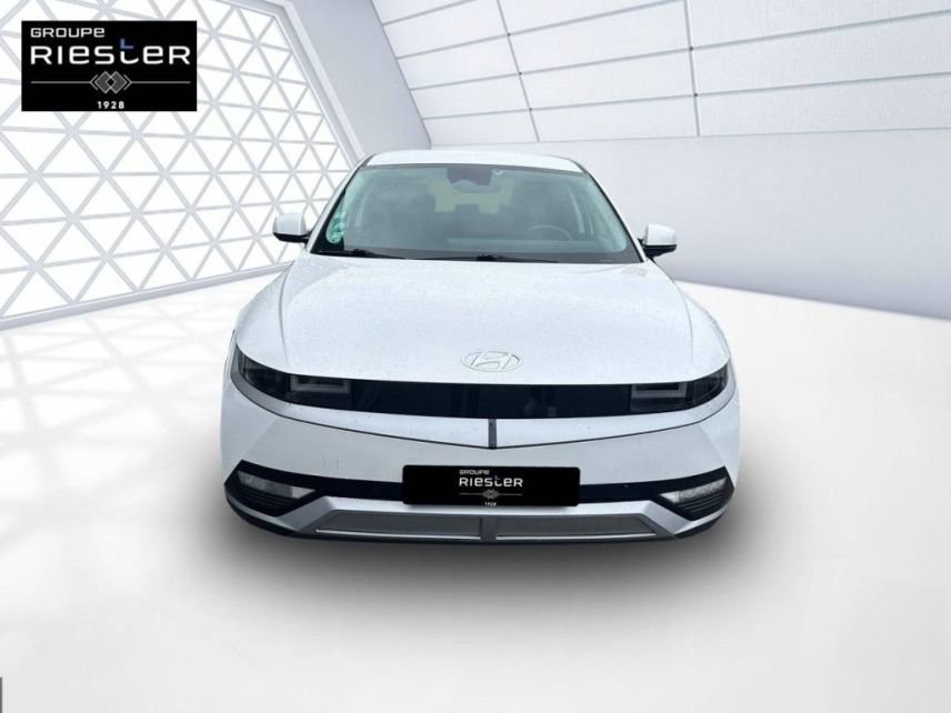 75010 : Hyundai Paris Nord - Goncourt Automobiles - HYUNDAI IONIQ 5 Creative - IONIQ 5 - BLANC - Automate à fonct. Continu - Courant électrique