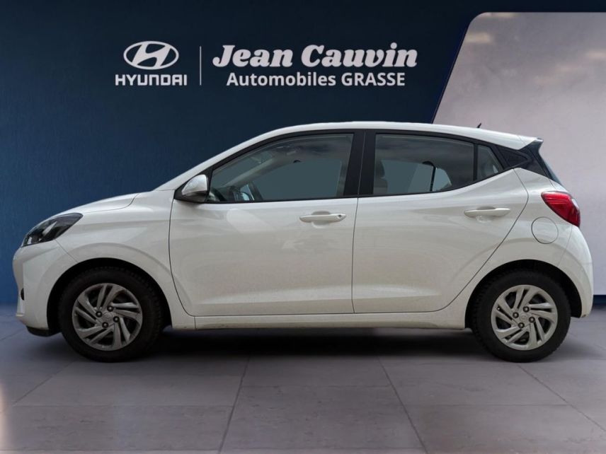 06130 : Hyundai Grasse - Garage Jean Cauvin - HYUNDAI i10 Intuitive - i10 III - Blanc - Boîte manuelle - Essence sans plomb