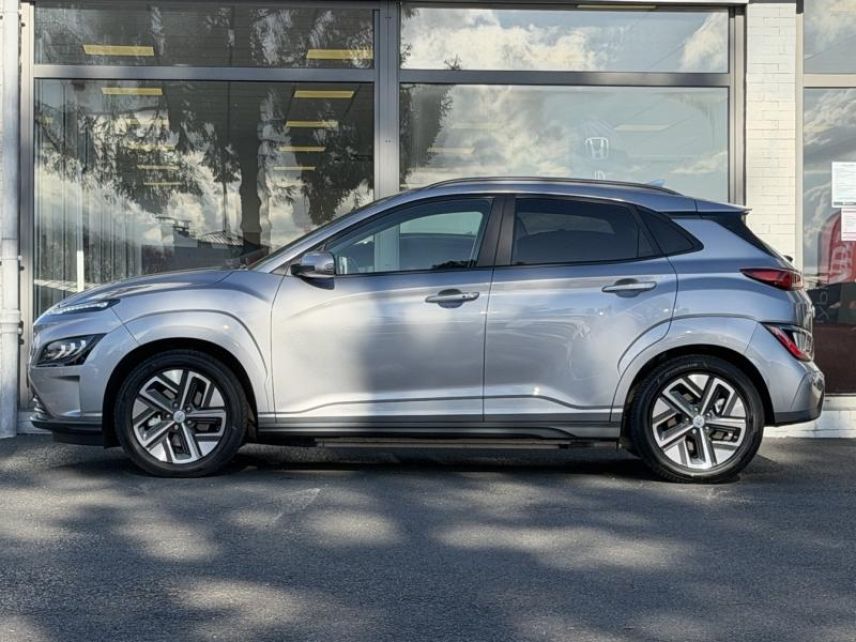 57200 : Hyundai Sarreguemines - Theobald Automobiles - HYUNDAI Kona - Kona - Shimmering Silver Métal - Traction - Electrique