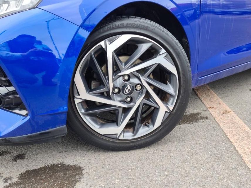 92250 : Hyundai Motor Company - HYUNDAI i20 - i20 - Intense Blue Métal - Traction - Essence/Micro-Hybride