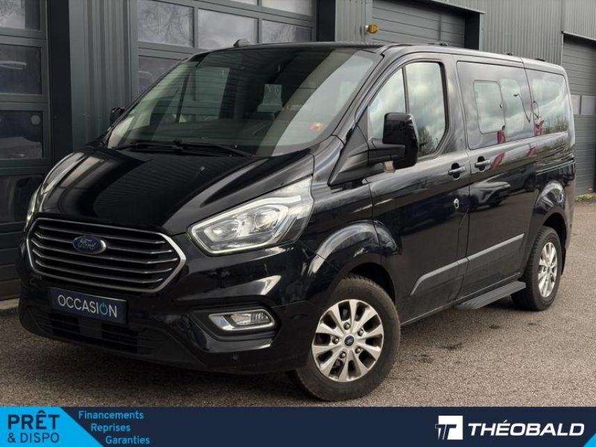 54520 : Hyundai Nancy - Théobald Automobiles - FORD Tourneo Custom - Tourneo Custom - Peinture métallisée Noir Agate - Traction - Diesel