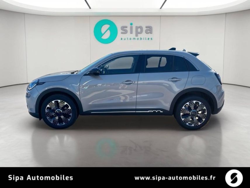 75010 : Hyundai Paris Nord - Goncourt Automobiles - FIAT 600 La Prima - 600 - BEIGE - Boîte automatique - Essence sans plomb