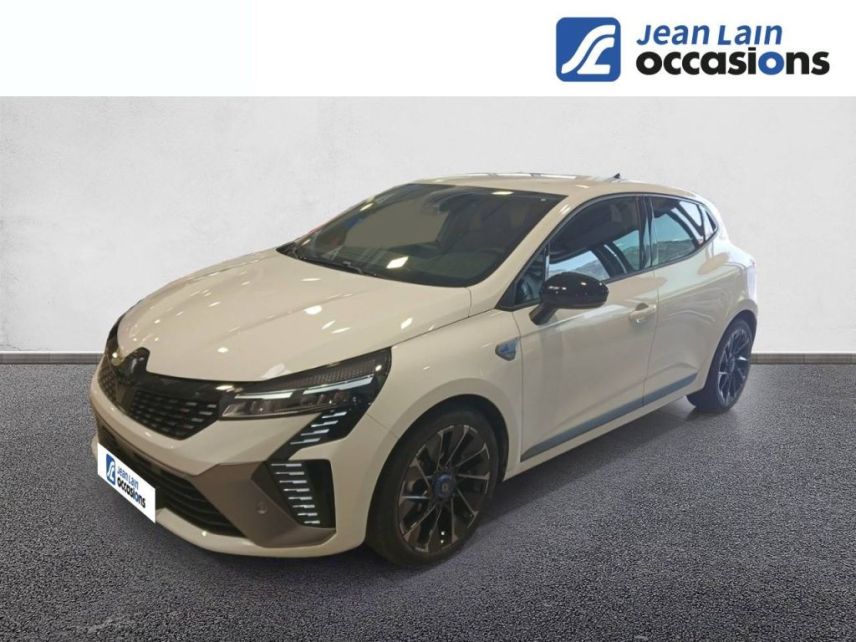 75010 : Hyundai Paris Nord - Goncourt Automobiles - RENAULT CLIO V Esprit Alpine - CLIO V - BLANC - Boîte hybride multimode - Essence / Courant électrique