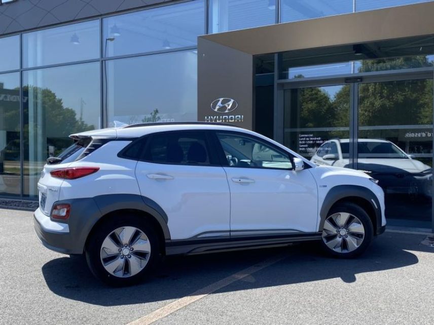 92250 : Hyundai Motor Company - HYUNDAI Kona - Kona - Chalk White Métal - Traction - Electrique