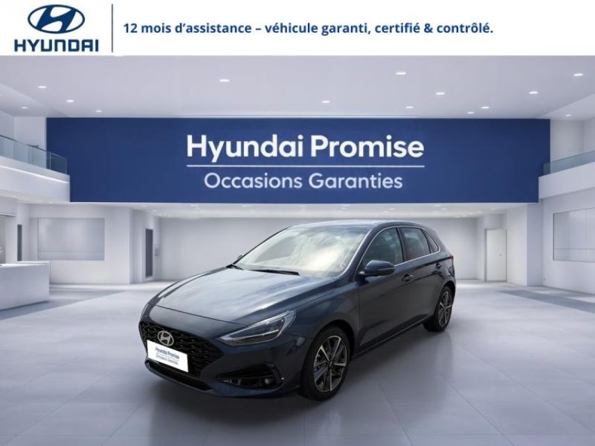 29200 : Hyundai Brest - Iroise Automobiles - HYUNDAI i30 - i30 - Sailing Blue métal - Traction - Essence