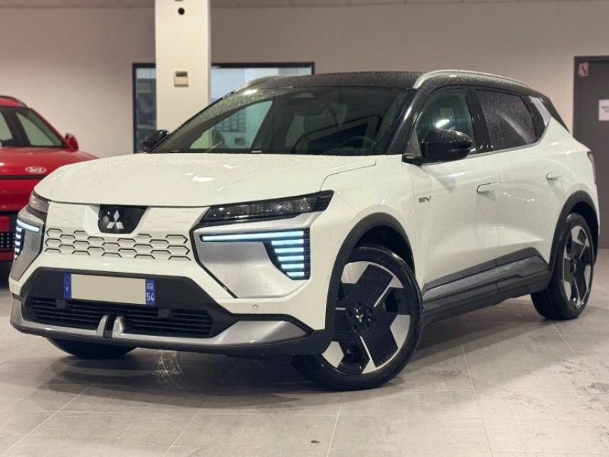 54520 : Hyundai Nancy - Théobald Automobiles - MITSUBISHI Eclipse Cross - Eclipse Cross - Crystal White métallisé - Traction - Electrique