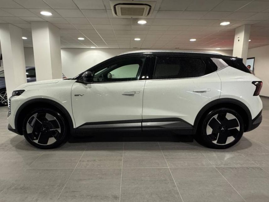 54520 : Hyundai Nancy - Théobald Automobiles - MITSUBISHI Eclipse Cross - Eclipse Cross - Crystal White métallisé - Traction - Electrique