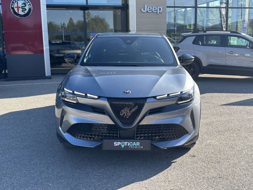 75010 : Hyundai Paris Nord - Goncourt Automobiles - ALFA ROMEO JUNIOR Premium - JUNIOR - Gris - Automate sequentiel - Essence sans plomb