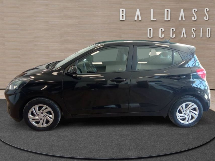 75010 : Hyundai Paris Nord - Goncourt Automobiles - HYUNDAI i10 Intuitive - i10 III - Noir - Boîte manuelle - Essence sans plomb