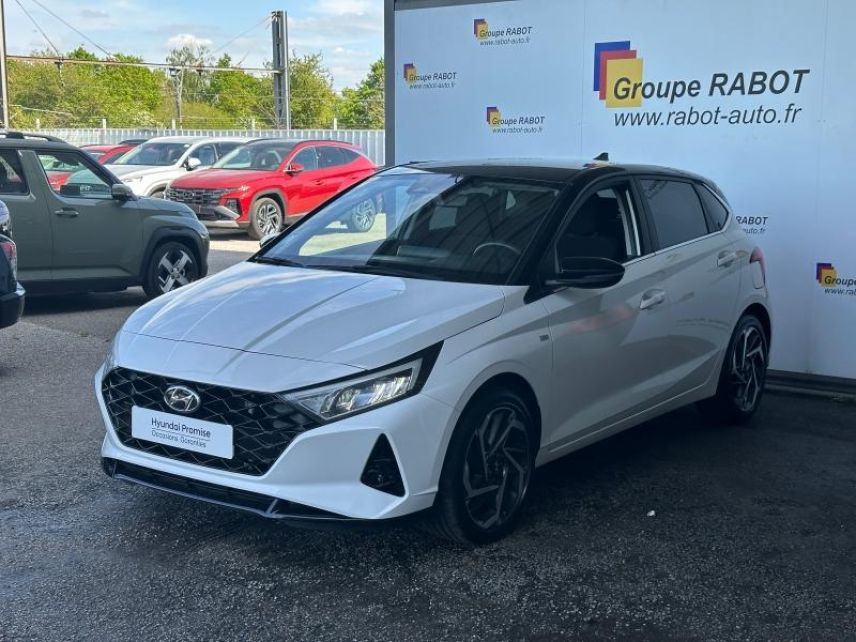 78310 : Hyundai Coignières - Socohy | Groupe Rabot - HYUNDAI i20 - i20 - Atlas White Métal/Toit/rétros Black - Traction - Essence/Micro-Hybride