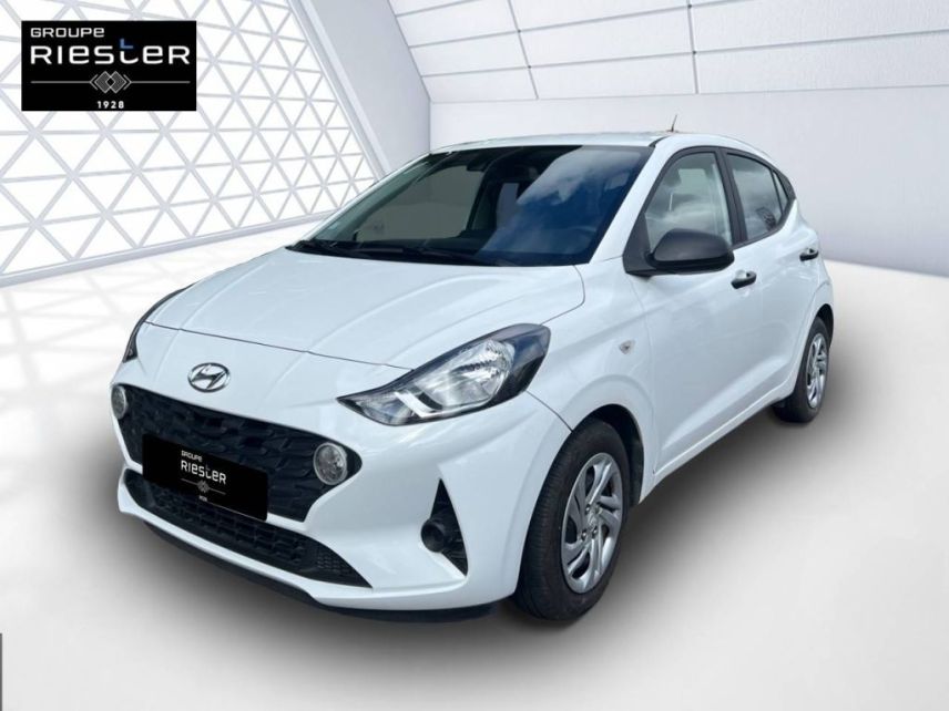 75010 : Hyundai Paris Nord - Goncourt Automobiles - HYUNDAI i10 Initia - i10 III - Blanc - Boîte manuelle - Essence sans plomb