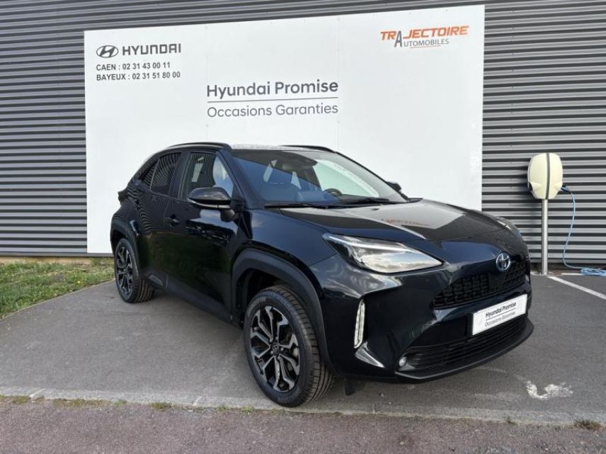 14112 : Hyundai Caen - Trajectoire Automobiles - TOYOTA Yaris Cross - Yaris Cross - Noir Intense (M) - Traction - Hybride : Essence/Electrique