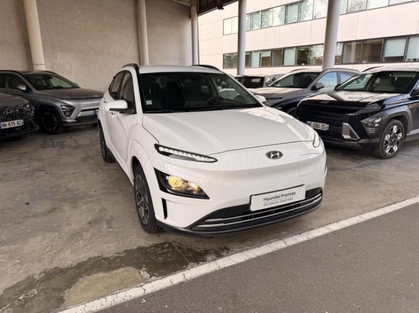 45000 : Hyundai Orléans Motors - HYUNDAI Kona - Kona - Serenity White Métal - Traction - Electrique