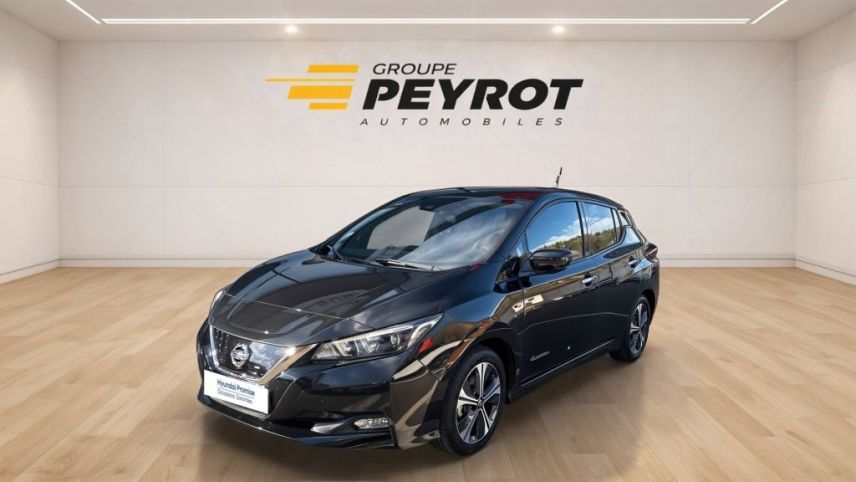 75010 : Hyundai Paris Nord - Goncourt Automobiles - NISSAN LEAF N-Connecta - LEAF II - SCHWARZ MET / NOIR MET. - Automate à fonct. Continu - Courant électrique