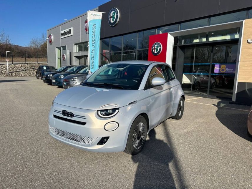 75010 : Hyundai Paris Nord - Goncourt Automobiles - FIAT 500 Torino - 500 III - Bleu - Boîte manuelle - Essence sans plomb