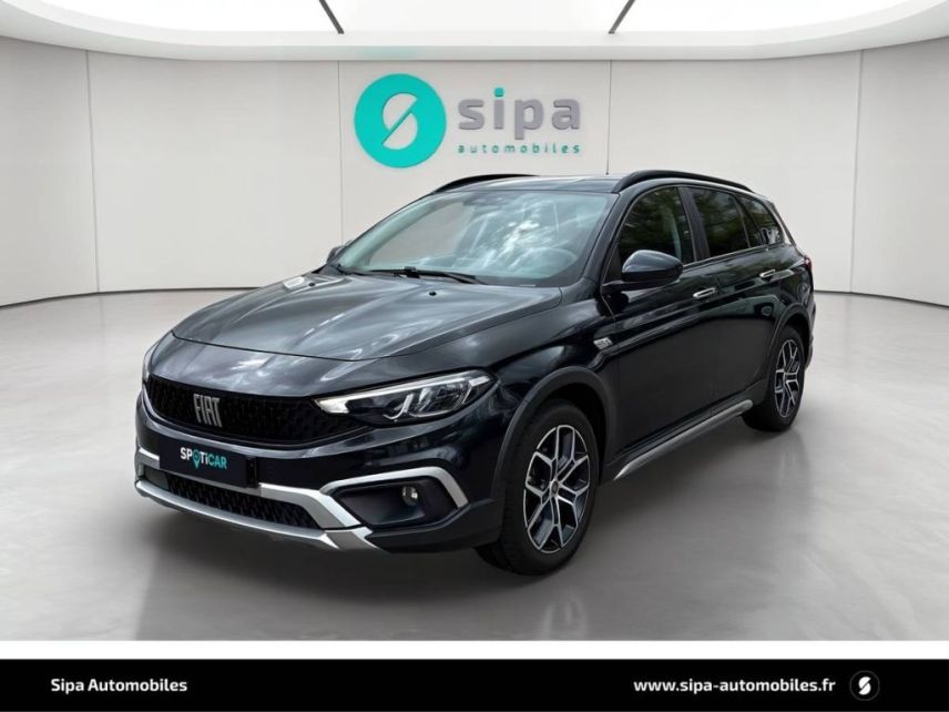 75010 : Hyundai Paris Nord - Goncourt Automobiles - FIAT TIPO SW MY23 Cross - TIPO II - NOIR - Boîte automatique - Essence sans plomb