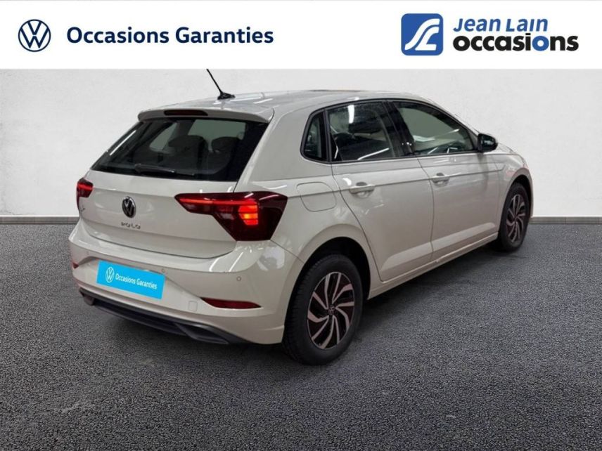 75010 : Hyundai Paris Nord - Goncourt Automobiles - VOLKSWAGEN POLO Life - POLO VI - GRIS ASCOT - Boîte manuelle - Essence sans plomb