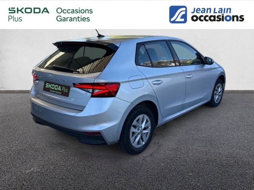 75010 : Hyundai Paris Nord - Goncourt Automobiles - SKODA FABIA Ambition - FABIA IV - GRIS ARGENT - Boîte manuelle - Essence sans plomb