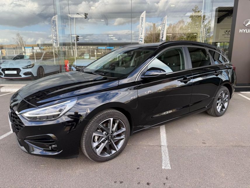 75010 : Hyundai Paris Nord - Goncourt Automobiles - HYUNDAI i30 SW Creative - i30 III - Noir - Boîte séquentielle - Essence sans plomb