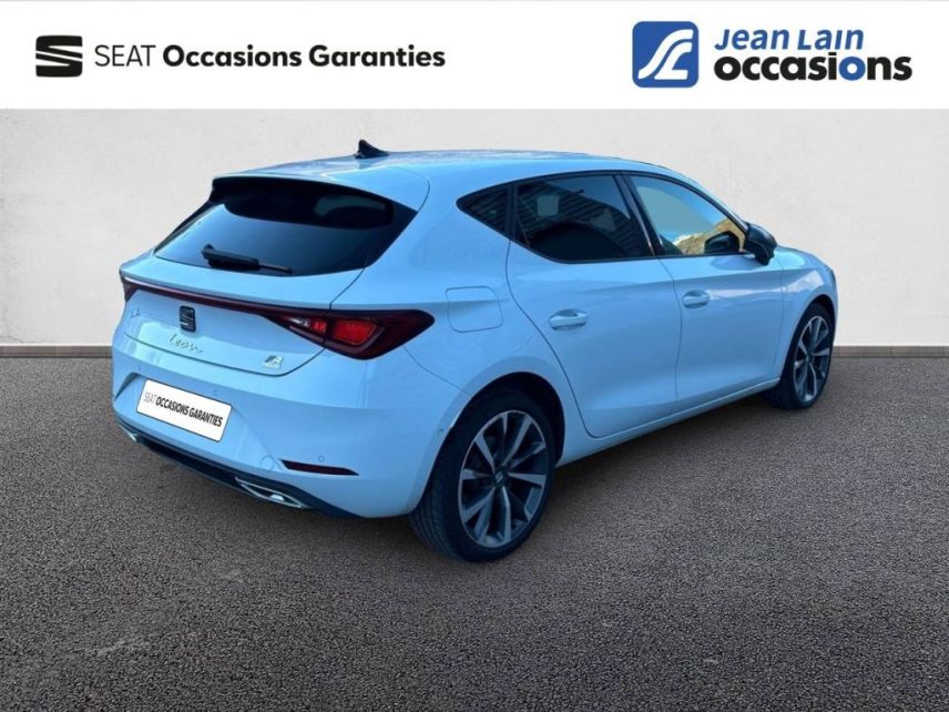 75010 : Hyundai Paris Nord - Goncourt Automobiles - SEAT LEON FR - LEON IV - BLANC NEVADA - Automate sequentiel - Essence / Courant électrique