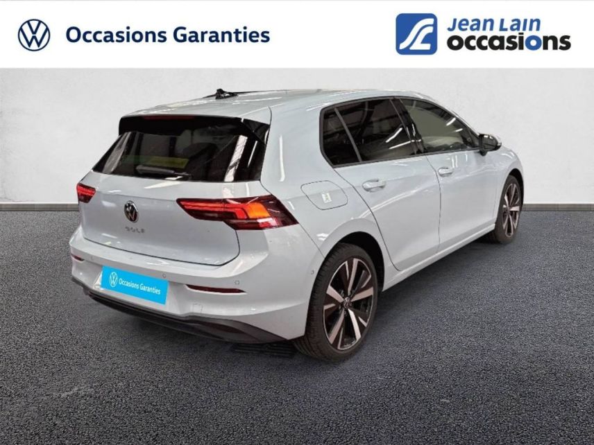 75010 : Hyundai Paris Nord - Goncourt Automobiles - VOLKSWAGEN GOLF VW Edition - GOLF VIII - BLEU GLACIER - Boîte manuelle - Essence sans plomb