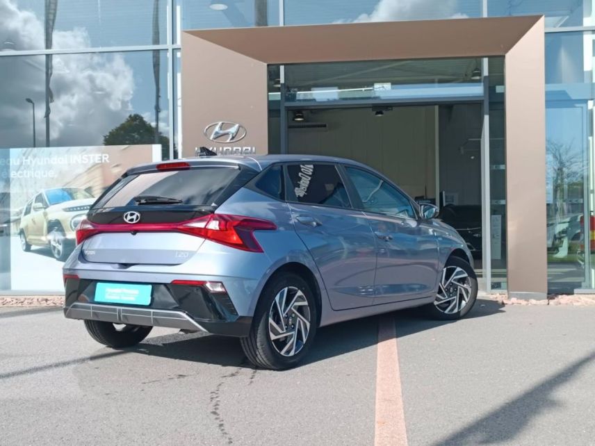 92250 : Hyundai Motor Company - HYUNDAI i20 - i20 - Intense Blue Métal - Traction - Essence/Micro-Hybride