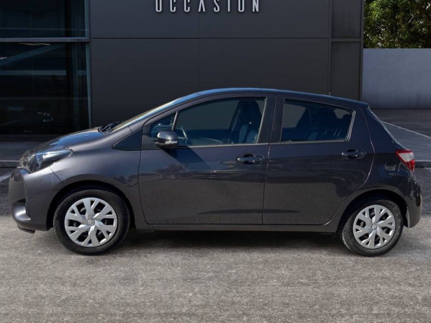 75010 : Hyundai Paris Nord - Goncourt Automobiles - TOYOTA YARIS MY19 France Connect - YARIS III - Gris - Boîte manuelle - Essence sans plomb