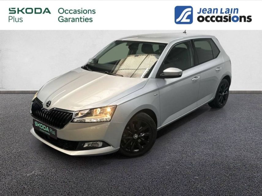 75010 : Hyundai Paris Nord - Goncourt Automobiles - SKODA FABIA Clever - FABIA III - GRIS ARGENT - Automate sequentiel - Essence sans plomb