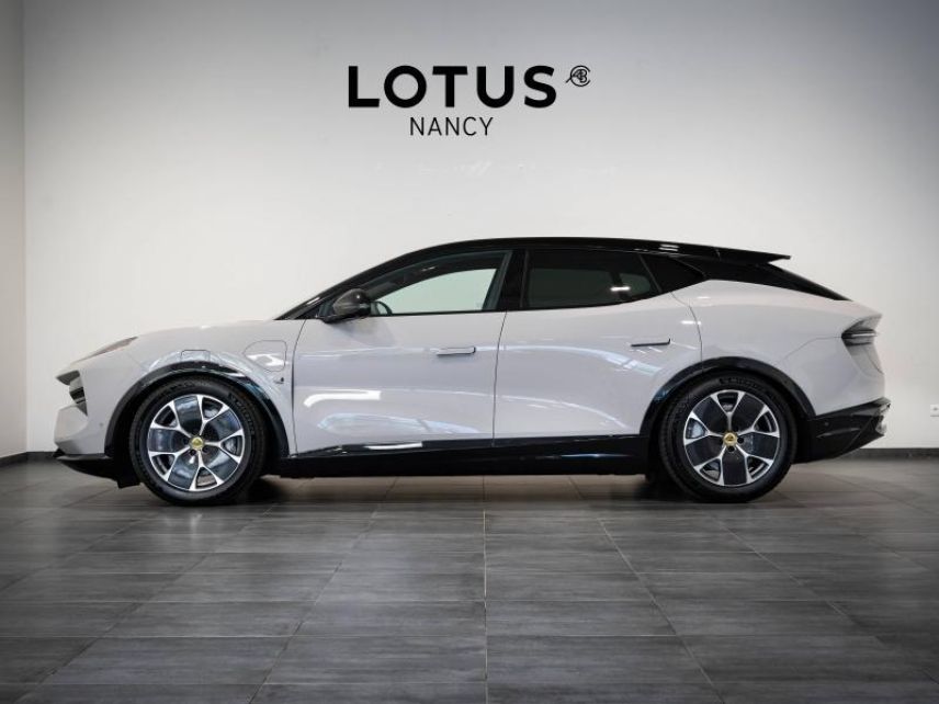 54520 : Hyundai Nancy - Théobald Automobiles - LOTUS Eletre - Eletre - Gris - Transmission intégrale - Electrique
