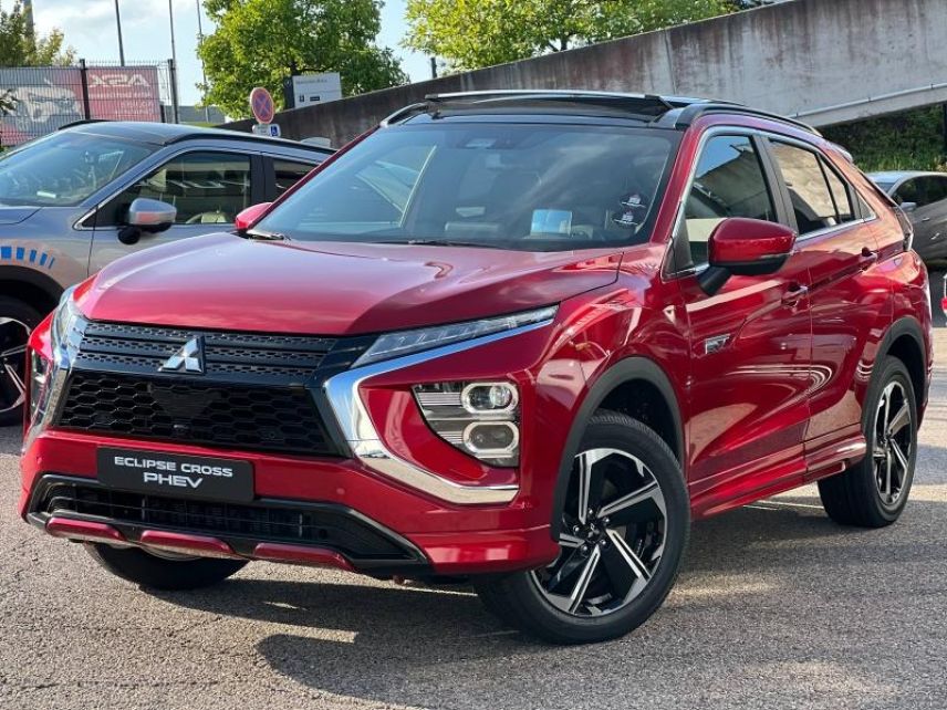 54520 : Hyundai Nancy - Théobald Automobiles - MITSUBISHI Eclipse Cross - Eclipse Cross - Diamond Red spécial - Transmission intégrale - Hybride rechargeable : Essence/Electrique