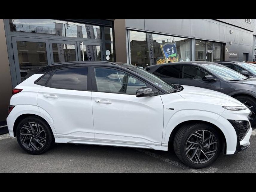 95100 : Hyundai Argenteuil - BNA - HYUNDAI Kona - Kona - Atlas White/Toit/rétros Black - Traction - Essence/Micro-Hybride