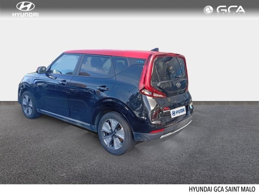 35400 : Hyundai Saint-Malo - GCA - KIA e-Soul - e-Soul - Noir Abyssinie métal+Toit Rouge Inferno - Traction - Electrique
