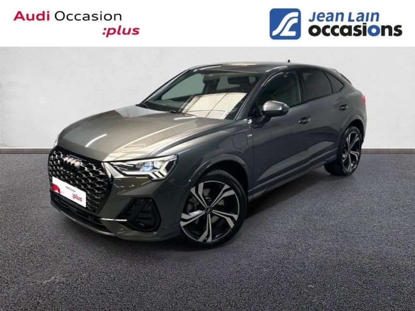 75010 : Hyundai Paris Nord - Goncourt Automobiles - AUDI Q3 S line - Q3 II - GRIS DAYTONA - Automate sequentiel - Essence / Courant électrique