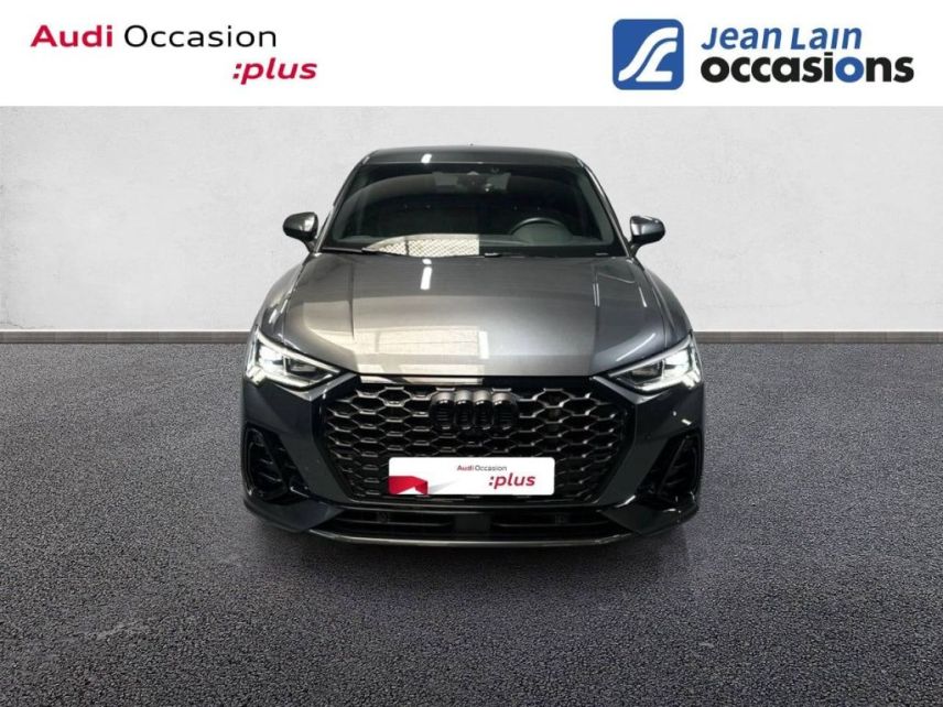 75010 : Hyundai Paris Nord - Goncourt Automobiles - AUDI Q3 S line - Q3 II - GRIS DAYTONA - Automate sequentiel - Essence / Courant électrique