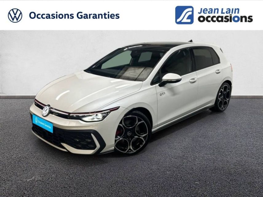 75010 : Hyundai Paris Nord - Goncourt Automobiles - VOLKSWAGEN GOLF GTI - GOLF VIII - BLANC ORYX NACRE - Automate sequentiel - Essence sans plomb