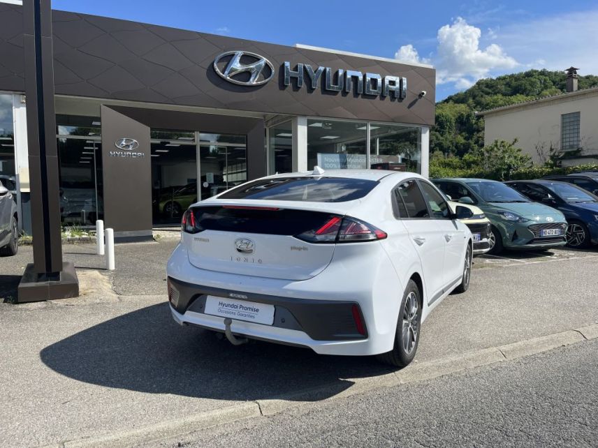 38200 : Hyundai Vienne - Groupe Central Autos - HYUNDAI IONIQ Creative - IONIQ - Blanc - Automate sequentiel - Essence / Courant électrique