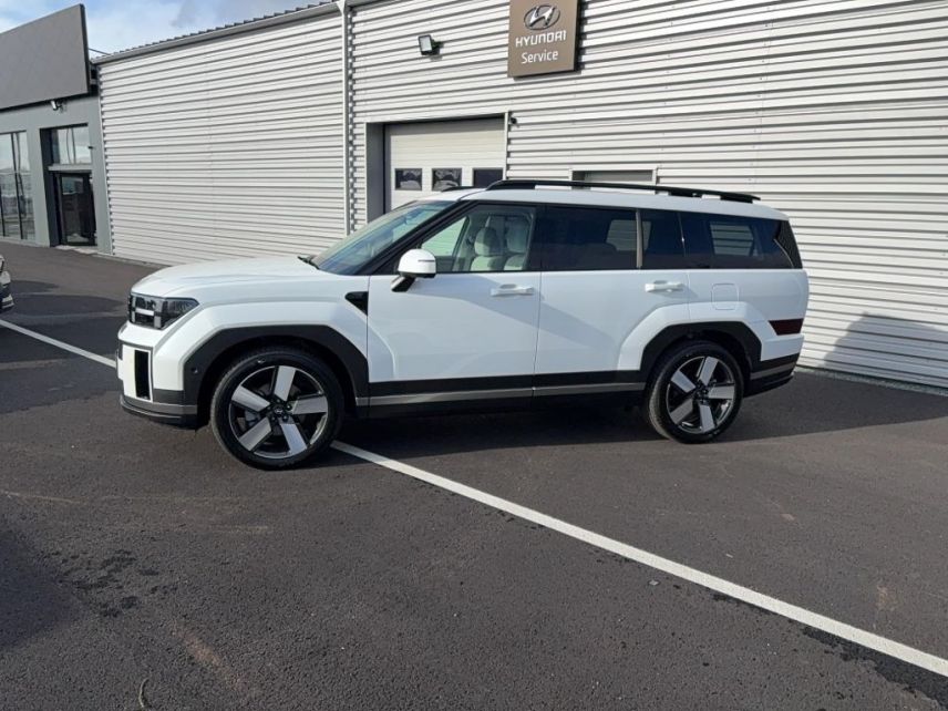 75010 : Hyundai Paris Nord - Goncourt Automobiles - HYUNDAI SANTA FE Executive - SANTA FE V - Blanc - Boîte automatique - Essence / Courant électrique