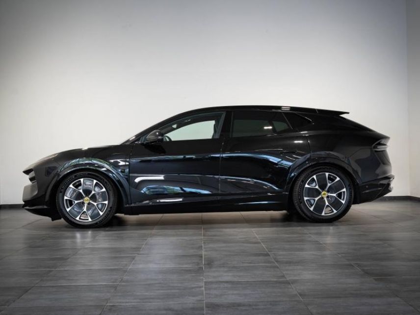 54520 : Hyundai Nancy - Théobald Automobiles - LOTUS Eletre - Eletre - Noir Stellar métallisé - Transmission intégrale - Electrique