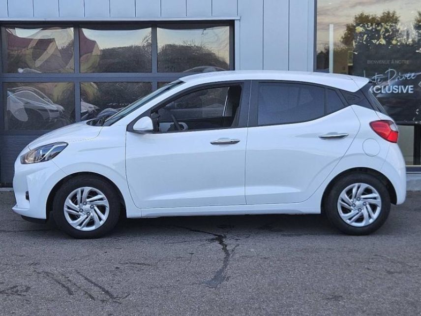 54520 : Hyundai Nancy - Théobald Automobiles - HYUNDAI i10 - i10 - Atlas White - Traction - Essence